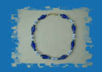 Feuille_bleue.jpg (85097 octets)